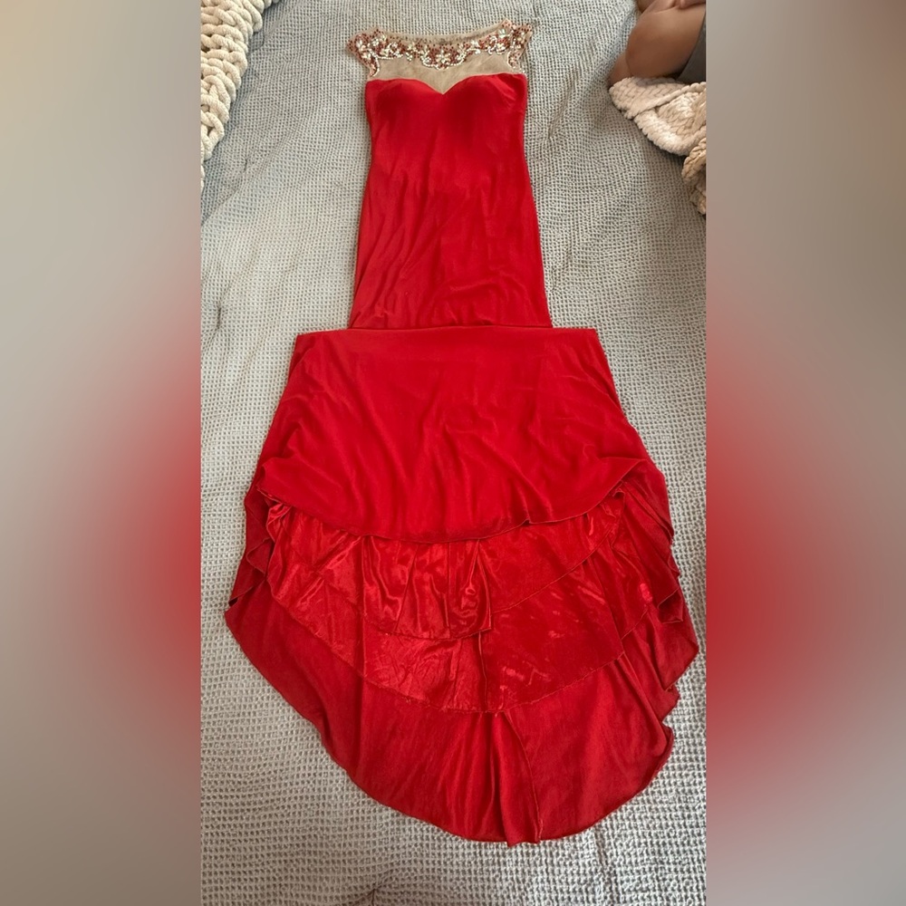 {MADISON JAMES} Red Special Occassion Gown